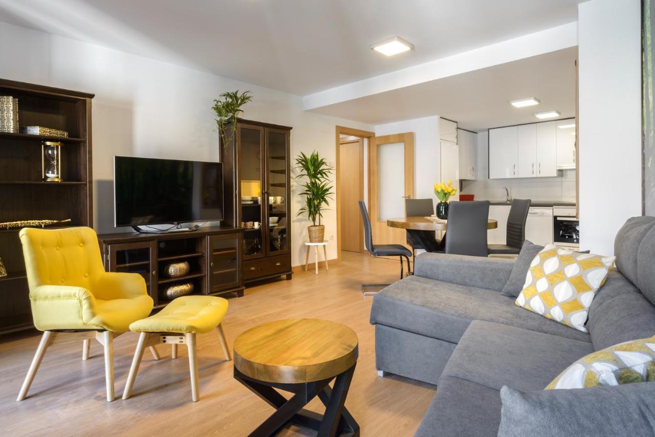 Ferienwohnung Otal Urban De "Casa Otal" Jaca Exterior foto
