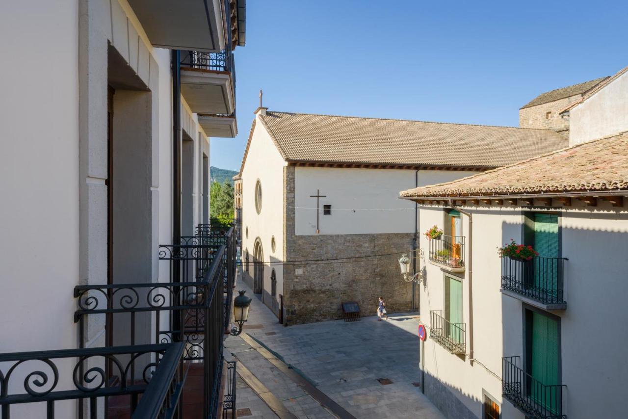 Ferienwohnung Otal Urban De "Casa Otal" Jaca Exterior foto